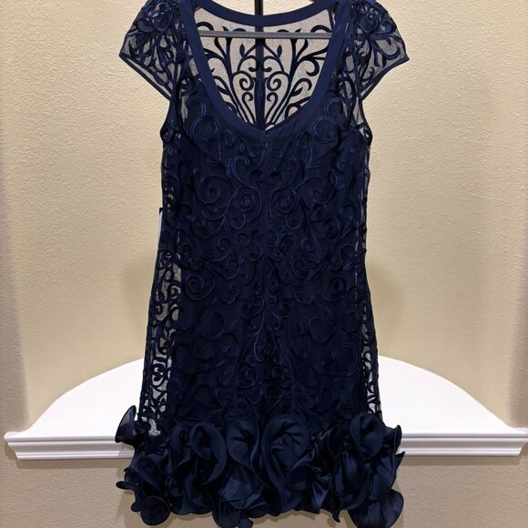 👗NWT Jessica Simpson Navy Floral Embroidery Shift Ruffle Dress Size 14 - Picture 14 of 14